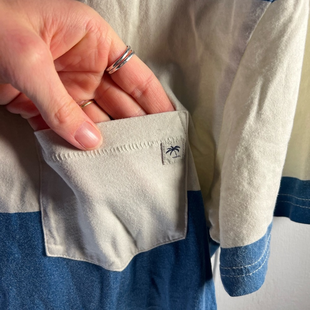 Men’s Quicksilver Tee - Picture 3 of 5